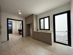 Henry Park (D10), Detached #559892741